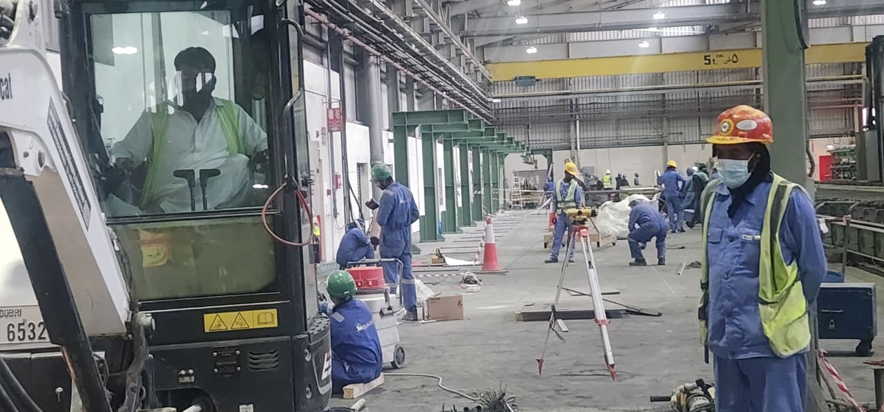 Main contracting at an industrial site